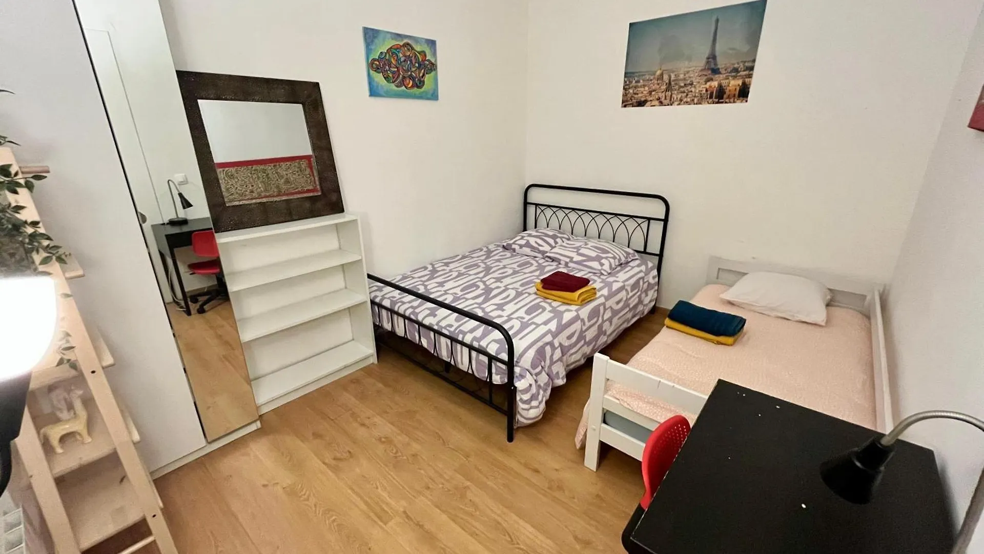 Coup De Coeur A Montmartre - Eugene Sue Apartment Paris 0*,  France
