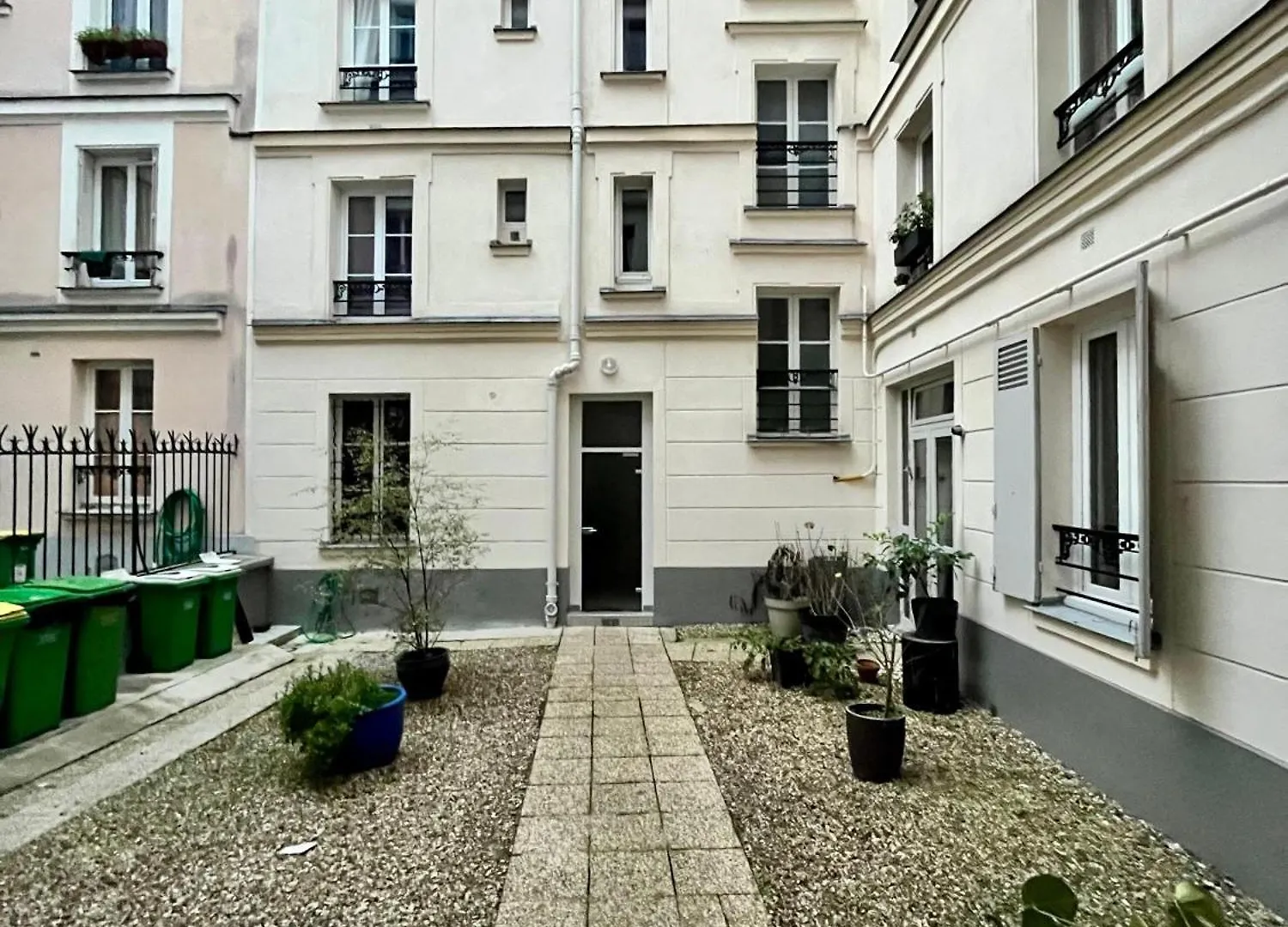 Coup De Coeur A Montmartre - Eugene Sue Apartment Paris France