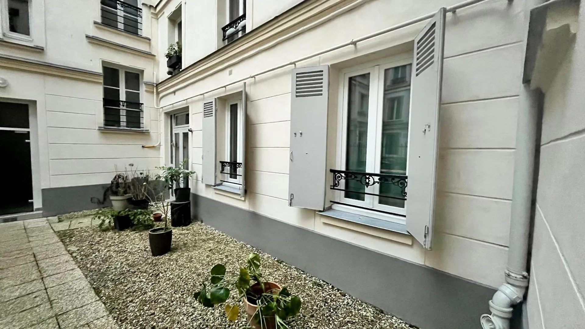 Coup De Coeur A Montmartre - Eugene Sue Apartment Paris